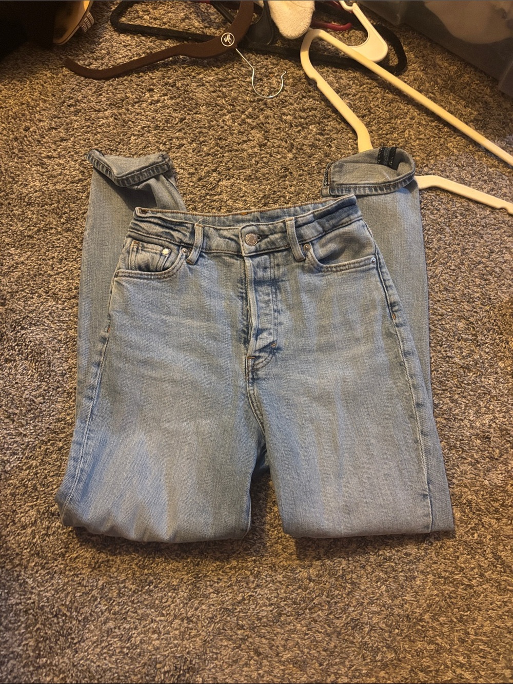 Woman’s h & m high waisted size 2 jeans